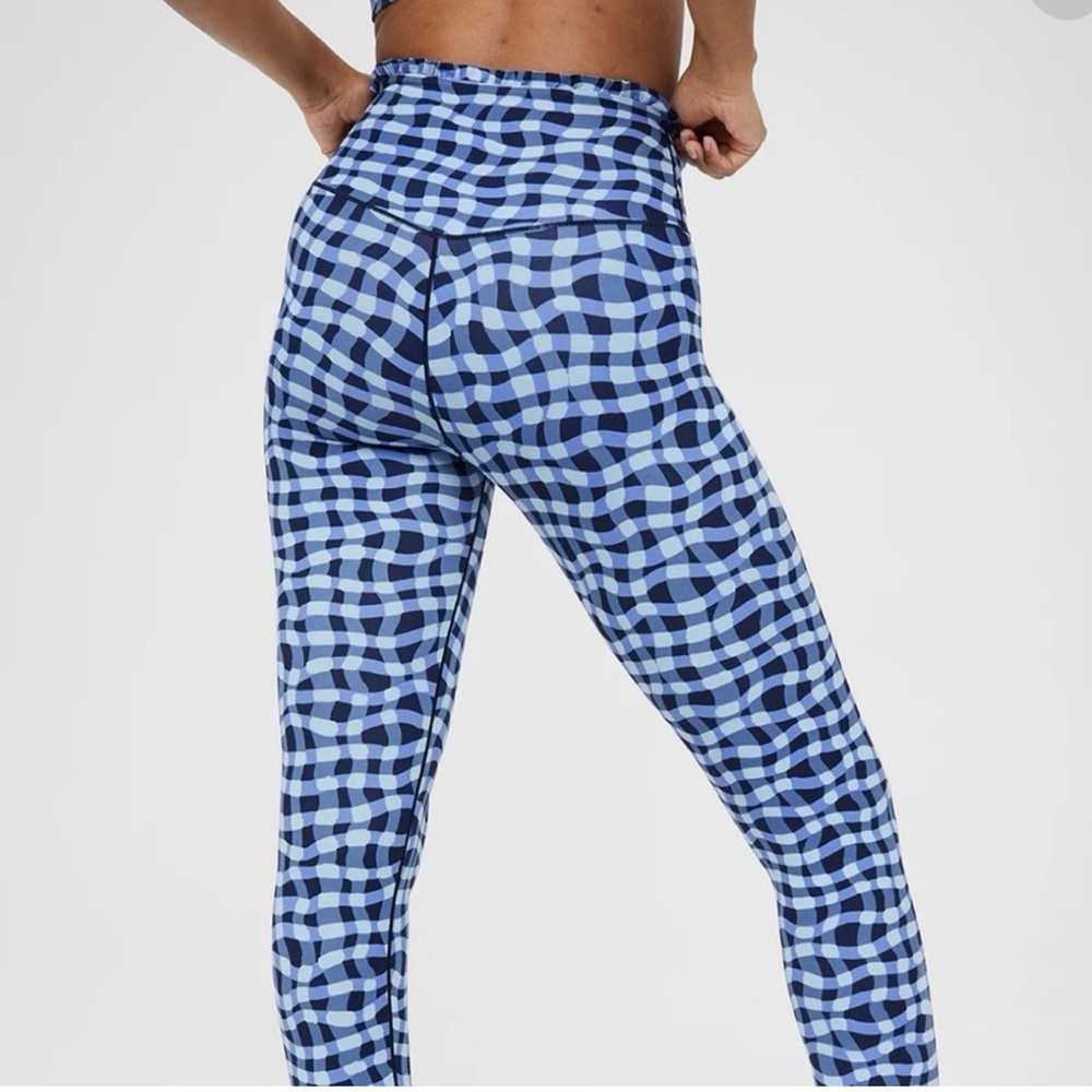 Aerie High-Waist Blue Check Leggings - Picture 9 of 9